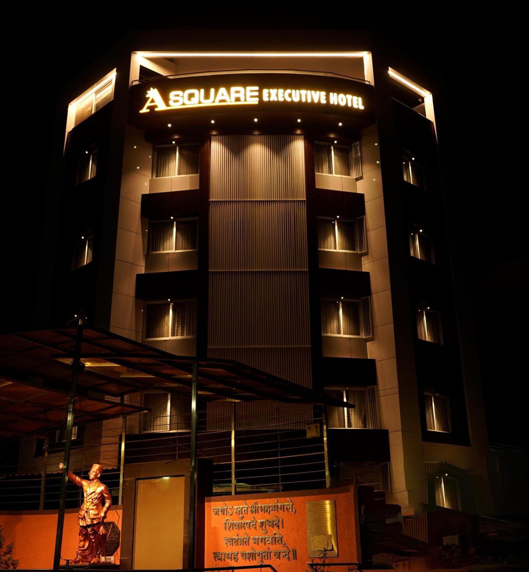 אאורנגבד A Square Executive Hotel מראה חיצוני תמונה